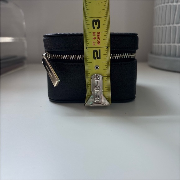 Kate Spade NWT New York Staci Black Glittered Hard Shell Travel Jewelry Case - Picture 10 of 10